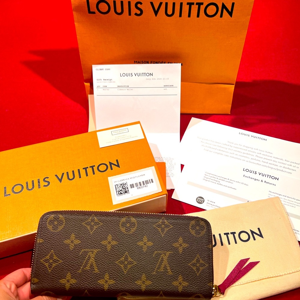 SOLD🌸 Louis Vuitton Clemence wallet